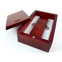 Drewniane pudełko z pamięcią USB 64 GB - ciemne, ręcznie wykonane, magnetyczne