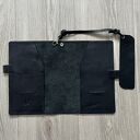 ręcznie robione akcesoria notes czarna okładka skórzana na książkę