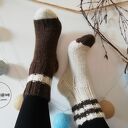 Skarpeciaki z wełny i alpaki NIEPARKI - ecru / średni brąz (38/39)