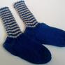 bielizna: Skarpetki na drutach, niebieskie - ciepłe skarpety ręcznie robione