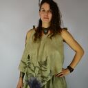 Barwiona roślinami bluzka "Nimfa z Głębin" - eco print na bawełnie 100% (Zielekada)