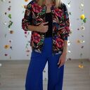 Bomberka oversize z piwoniiami - bluza bez kaptura