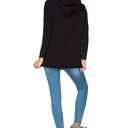 Sportowa bluza z kapturem T190 w kolorze czarnym (handmade)