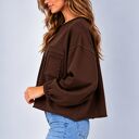 Brązowa bluza damska oversize z kieszonką