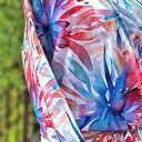 Bluza „Jak malowana” - kolorowa bluza z kapturem, dekolt kopertowy, rozm. S/M