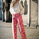 Soft Spot - kremowa bluza basic oversize