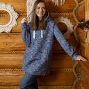 Bluza raglan Ksenia w niebieskim melanżu - długa, wygodna i ręcznie szyta