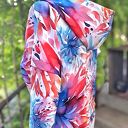 Bluza „Jak malowana” - kolorowa bluza z kapturem, dekolt kopertowy, rozm. S/M