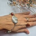 Kolorowa bransoletka handmade z ozdobnymi koralikami