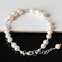Delikatna bransoletka ślubna z pereł i kryształków Swarovski - Akadi 1