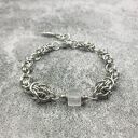 Bransoletka chainmaille z kryształem górskim - stal szlachetna, regulowana