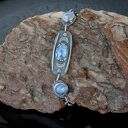 Srebrna bransoletka z kamieniami księżycowymi i księżycem - ręcznie robiona