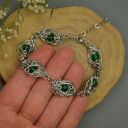 Bransoletka regulowana zielony onyks, wire wrapping, stal chirurgiczna