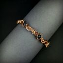 Miedziana bransoleta mankietowa z szafirami - cuff wire wrapping dla niej