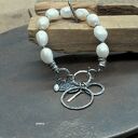 Białe perły XL - bransoletka 021