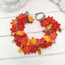 Bransoletka jesienna z miniaturowymi kanadyjskimi listkami czerwono - żółtymi glina