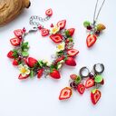 Bransoletka handmade „Truskawkowy Ogród”
