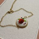 Ręcznie haftowana bransoletka DLA LUKRECJI