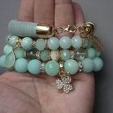 Bransoletka Baby blue z jadeitu i kwarcu na gumce - 17 cm