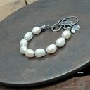 Białe perły XL - bransoletka 021