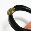 Bransoletka skórzana - Złoty guzik - unisex, czarna