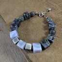 Chalcedon z larvikit - bransoletka surowa