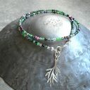 zielona roślinna nitka