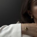 Złota bransoletka z sercem