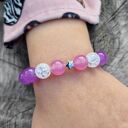 Urocza dziecięca bransoletka z koralikami fluorescencyjnymi