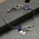 Ametyst. Surowa srebrna bransoletka