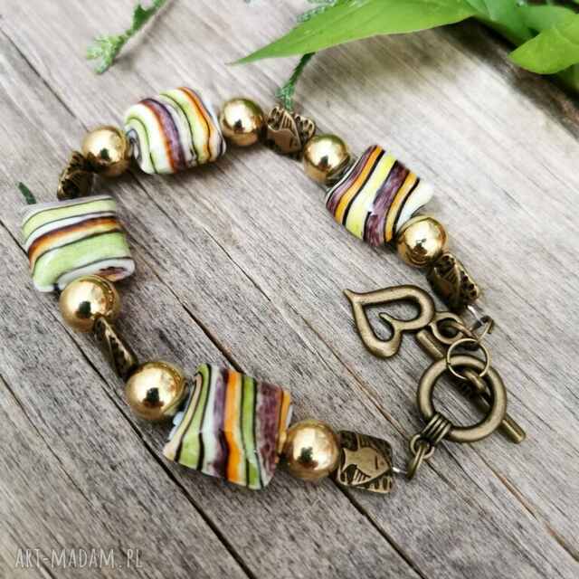 Bransoletka z kwadratowymi koralami z porcelany w103