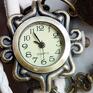Modny zegarek bransoletka z zawieszką z grafiką w - cosmic flower black moda szkło