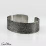 Caltha prosta srebrna bransoleta ze srebra. Dzięki swej prostocie jest minimalistyczna biżuteria