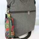 Małe etui na klucze drobiazgi przywieszka KOLOROWY WZÓR