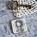 Brelok do kluczy Wróżka Flora - drewniana zawieszka handmade