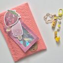 Brelok handmade z żółtą kaczuszką i kwiatkiem