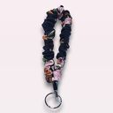 Kwiatowa smyczka scrunchie na gumie do kluczy
