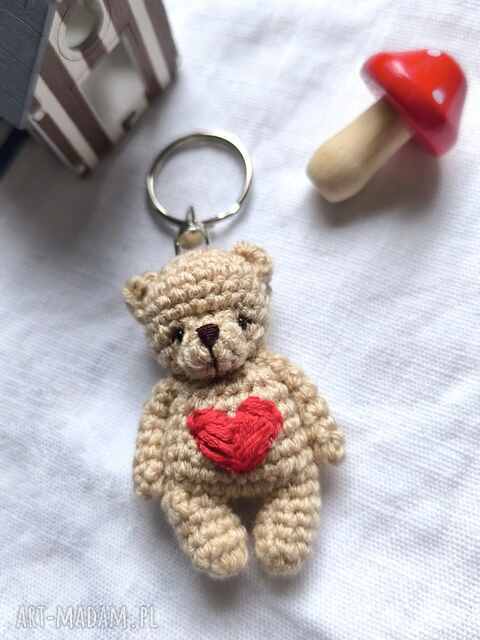 Miś breloczek Love