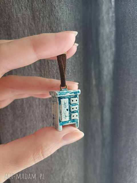 Zawieszka brelok - szafka ceramiczna 5
