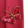 Aura accessories nietypowe broszki czerwona biżuteria motyl z koralików