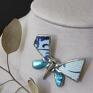 niebieskie broszka motyl niebieska porcelana perły ceramika