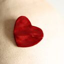 Ceramiczna czerwona broszka serce