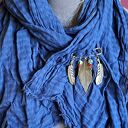 Broszka niezwykła na agrafce w modnym stylu Boho handmade z liściem lauru