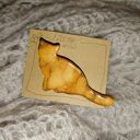 broszka ceramiczna kot