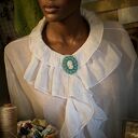 Elegancka Broszka Typu Kamea w Stylu Vintage - Szałwiowa Oprawa