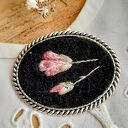 Broszka haftowana Magnolie nocą - ręcznie robiona biżuteria retro