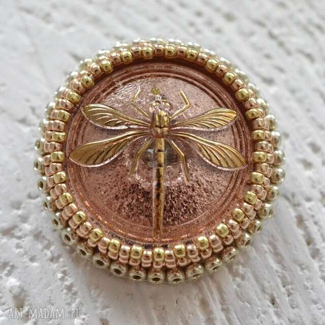 shiny buttons:dragonfly