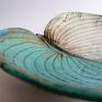 ceramika rękodzieło turkusowe misa na nóżkach w kształcie liścia wykonana ręcznie z gliny