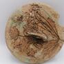 brązowe cukiernica z gliny średniej wielkości wykonana ręcznie z szamotowej użytkowa ceramika rękodzieło