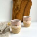 Wysoka czarka ceramiczna bez uszka 250 ml - Różowe migdały z sercem